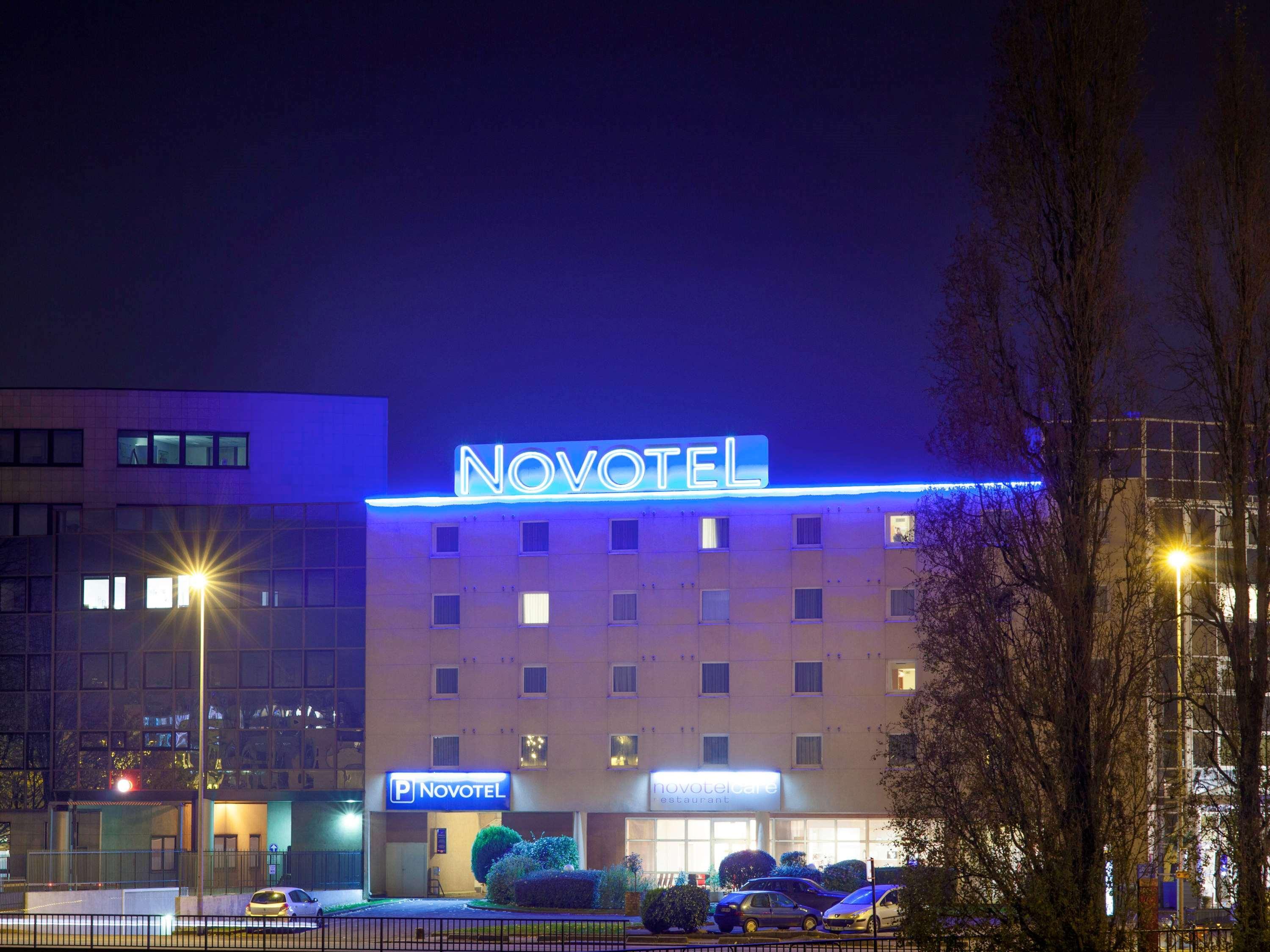 Novotel Nantes Centre Bord de Loire Extérieur photo